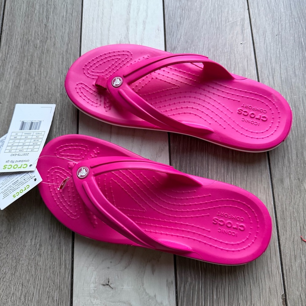 CROCS Kids Vibrant Pink Sandals - Picture 2 of 5